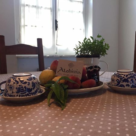 Apartament Alchimia House Cisano sul Neva Zewnętrze zdjęcie