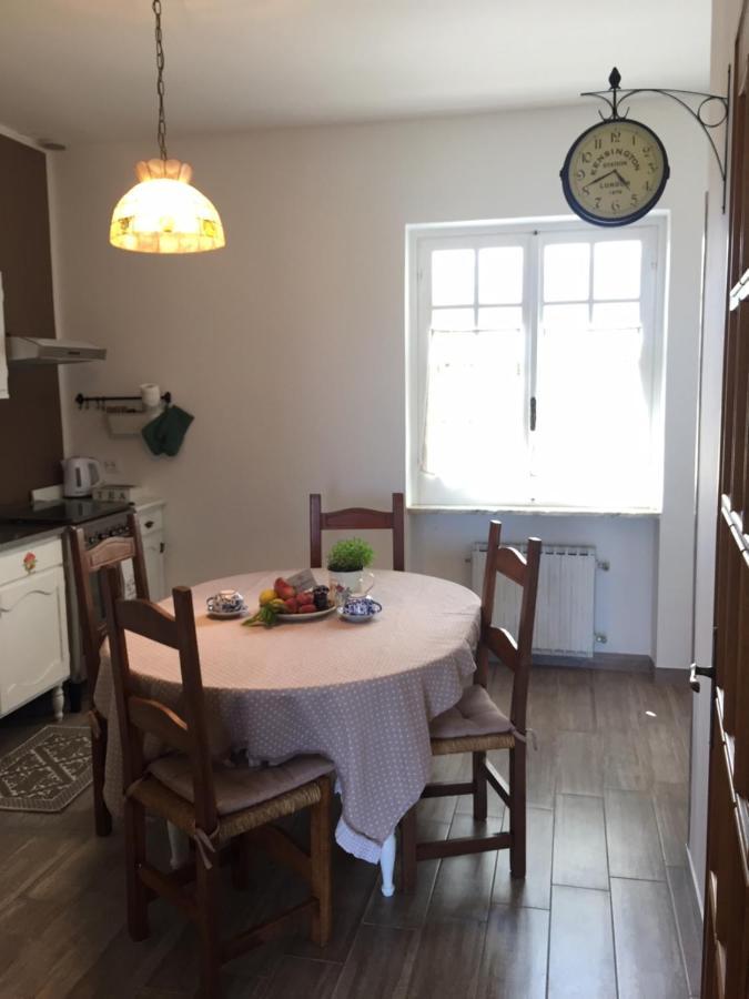 Apartament Alchimia House Cisano sul Neva Zewnętrze zdjęcie