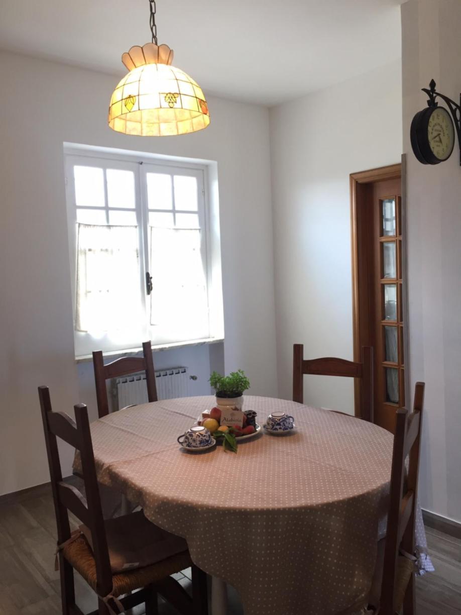 Apartament Alchimia House Cisano sul Neva Zewnętrze zdjęcie